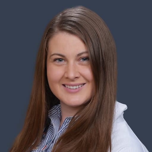 Dr. Chelsea McCarthy, internal medicine expert